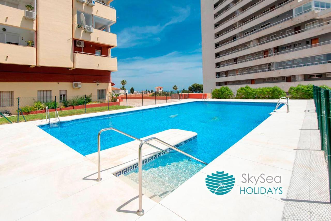 Skysea Holidays Benalmadena Bagian luar foto
